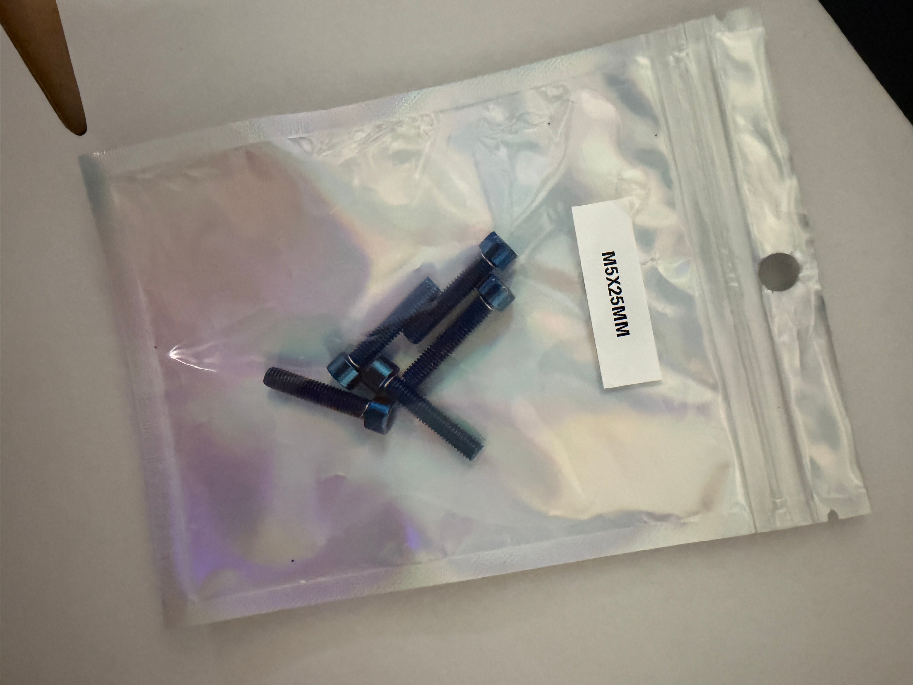 M5x25mm titanium bolts